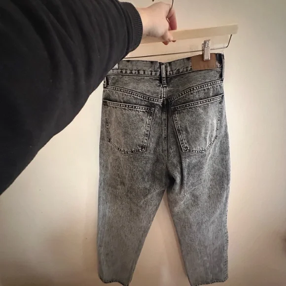 Madewell straight leg distressed grey denim - Picture 2 of 4